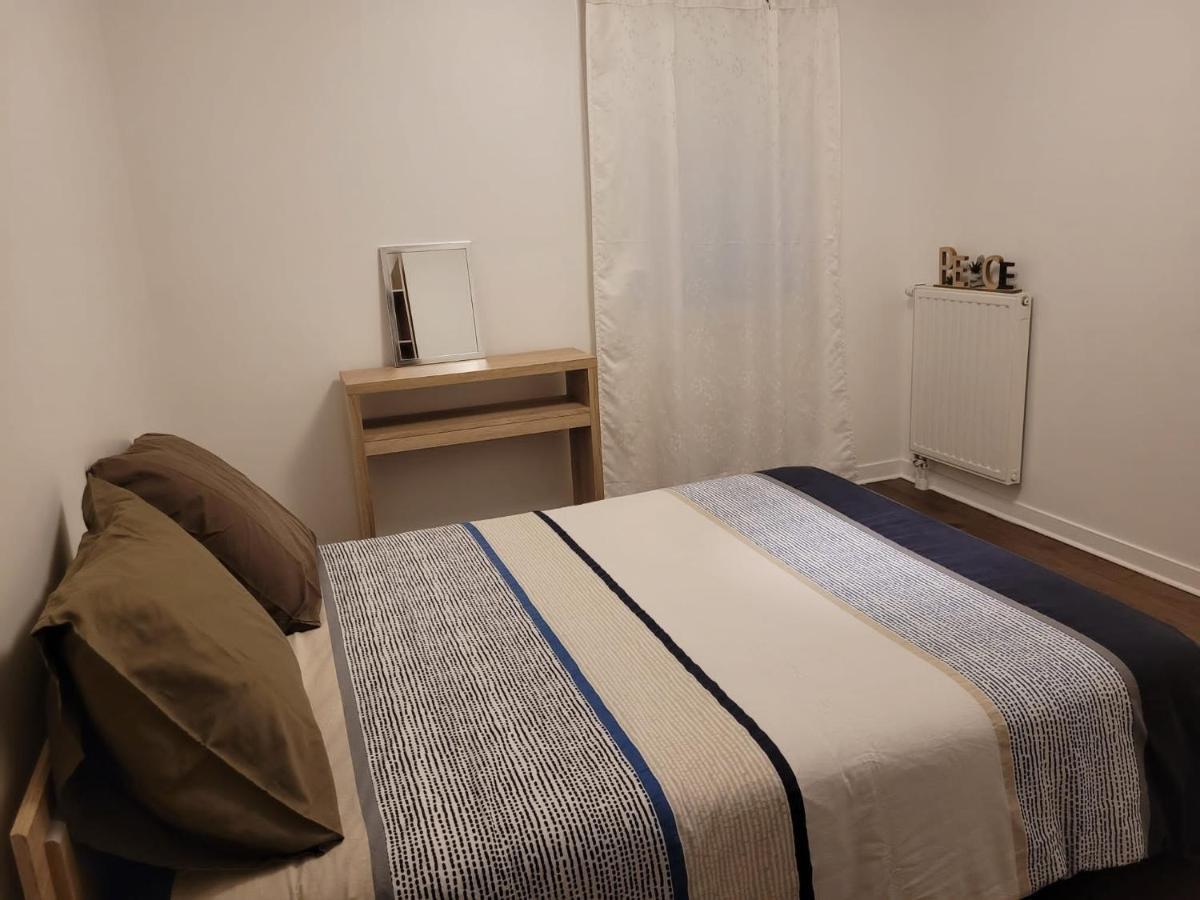 Boissy Gare Rer A Appartement 1 A 3 Chambres Au Choix מראה חיצוני תמונה