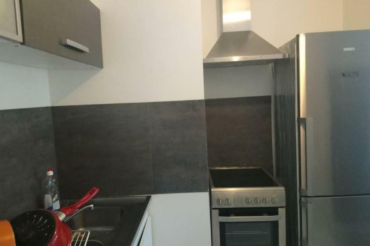 Boissy Gare Rer A Appartement 1 A 3 Chambres Au Choix מראה חיצוני תמונה